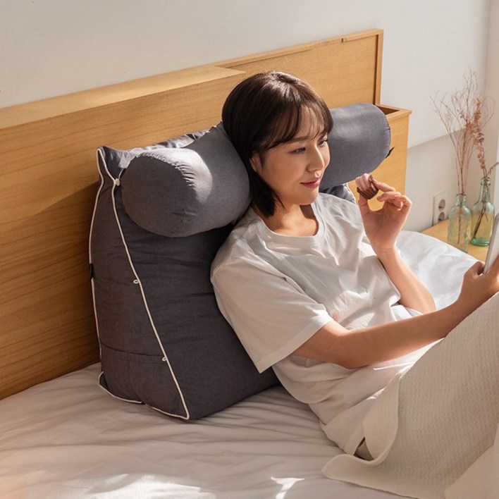 바나나빌딩 삼각 등받이 등방석 등허리 배받이 포근 큐어백 메모리폼 집순이 소형 대형 쿠션