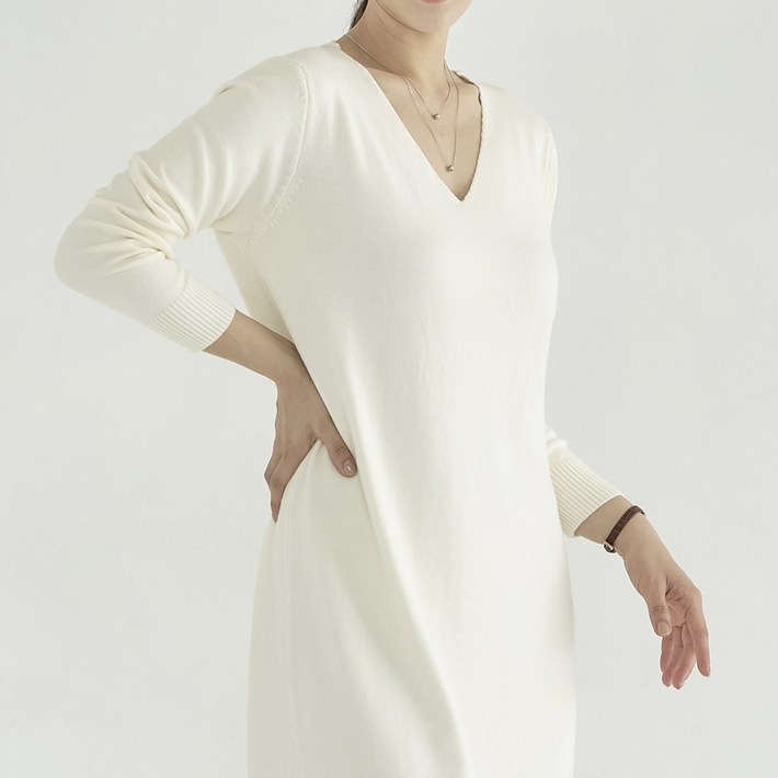 부드러운 여성 V넥 겨울 롱 니트 원피스 베이직 노카라 일자 루스