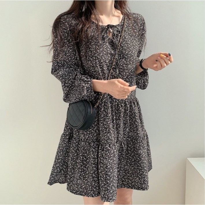 체인지쉬change she여성 분위기 고급스러운  플라워 긴팔 쉬폰 미디 원피스