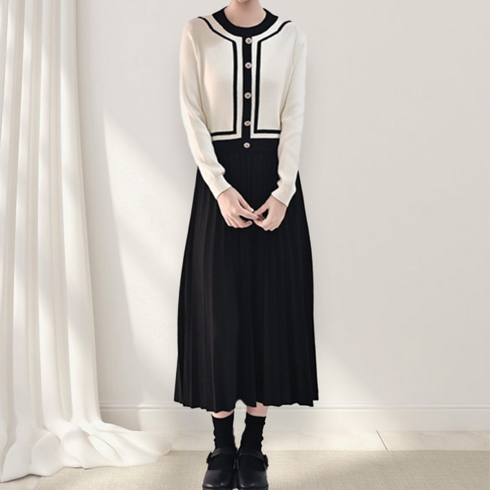 클레이스 니트 배색 플리츠 롱원피스