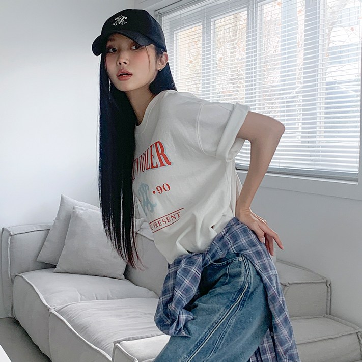 반에이크 여성용 밑트임 반 프린트 티셔츠