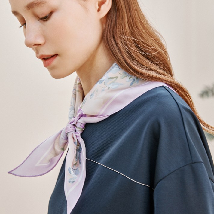 닥스여성 플라워 스카프 DLSC1B501