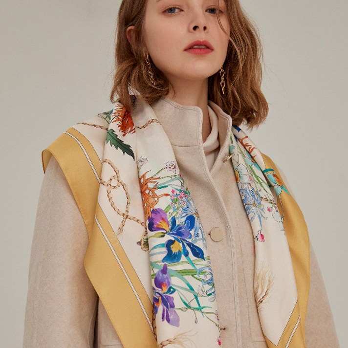 닥스 여성용 플라워배색 실크 스카프 DLSC1B303Y2