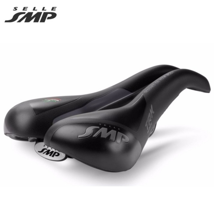셀레SMP 2021 투어리즘 안장 TRK MEDIUM, 블랙
