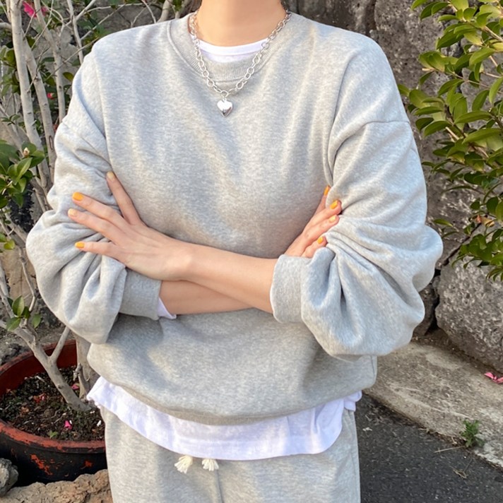 아모르데이 여성용 데일리 베이직 라운드넥 벌룬 쭈리 쿠쉬맨투맨 티셔츠