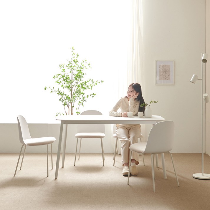 이태리세라믹식탁 보니애가구 나탈리 포세린 세라믹 식탁 + 의자 4p 세트 4인용 방문설치