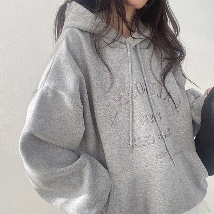 주디앤 여성 자가레 자수 도톰 오버핏 기모 후드티