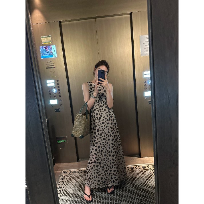 해피유통 여성 원피스 심플 호피 나시 롱스커트  jhljq