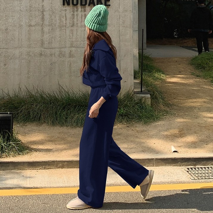 떳다그녀 마이어 반집업 니트 and 와이드 팬츠 SET