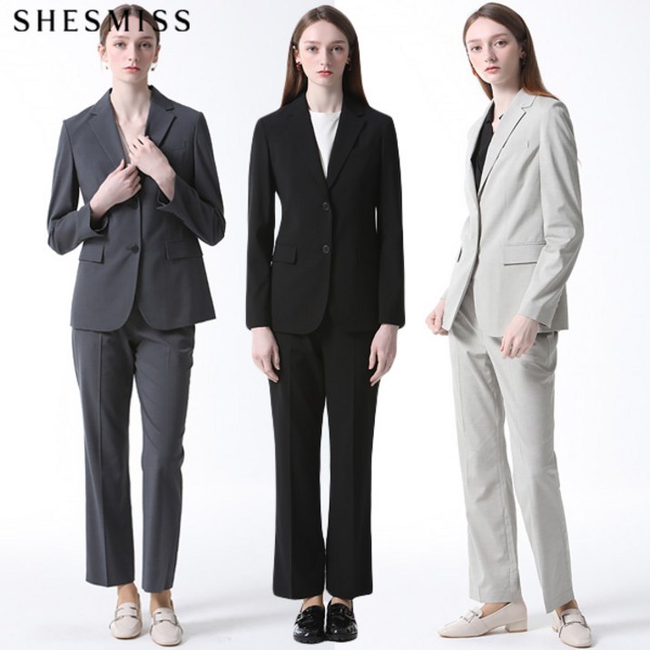 쉬즈미스 쉬즈미스(SHESMISS)  싱글 투버튼 재킷+스트레이트핏 팬츠 2종세트 (택가격: 416000원)