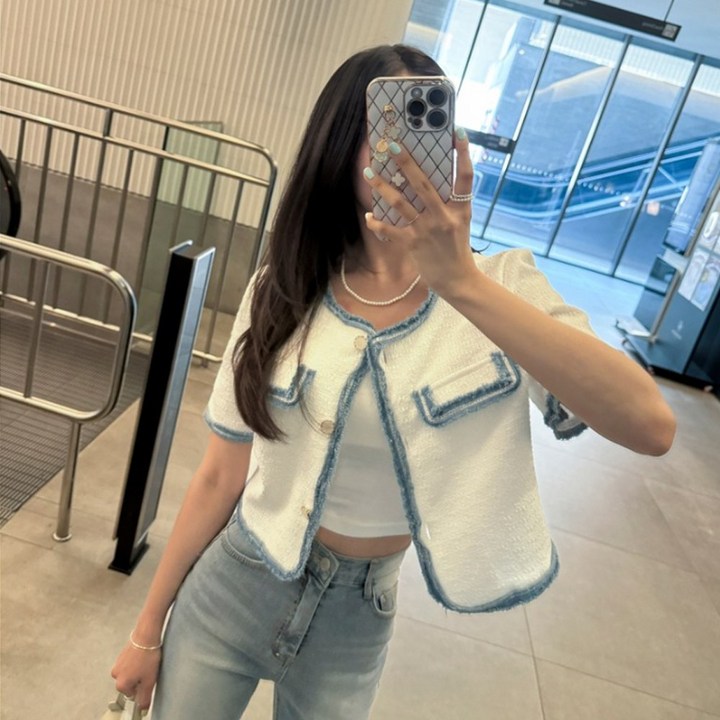 떳다그녀 로잇 반팔 데님 배색 트위드 자켓 떳다그녀 로잇 반팔 데님 배색 트위드 자켓