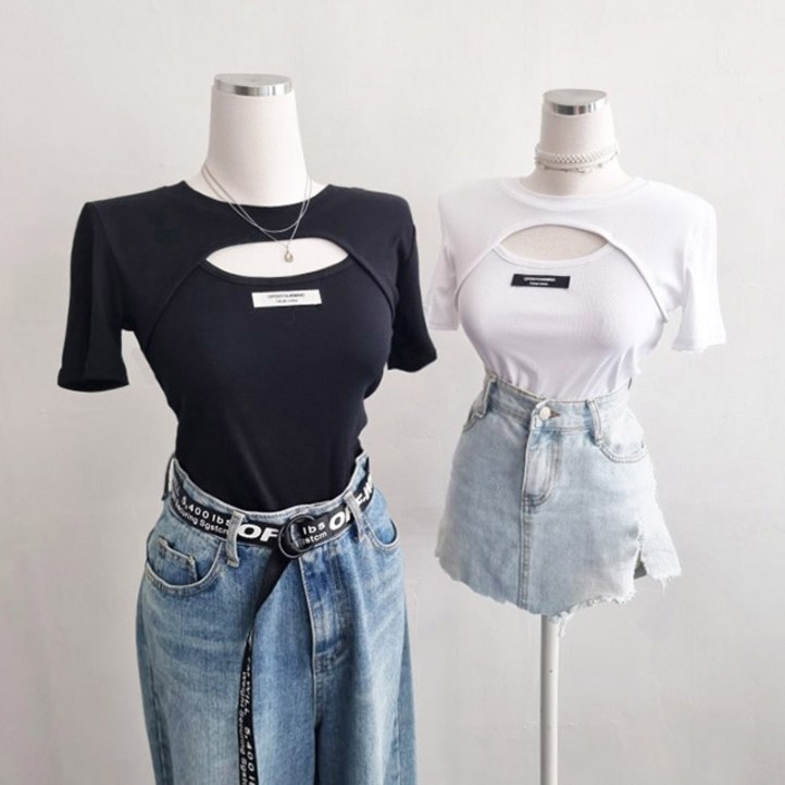 2color라벨 가슴 트임 반팔티셔츠 2color라벨 가슴 트임 반팔티셔츠