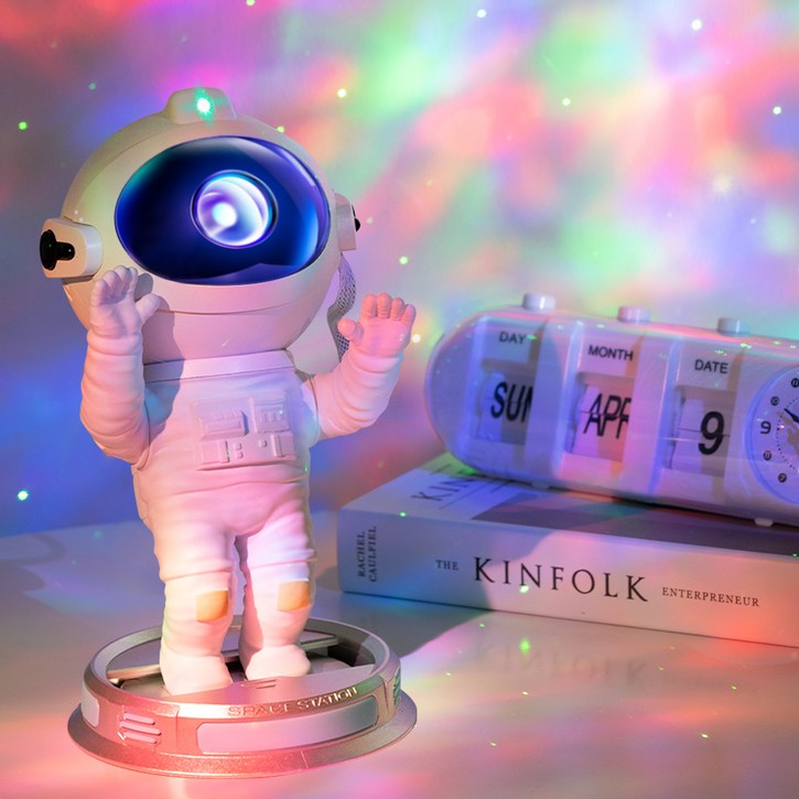 루아즈 오로라 우주인 무드등 우주비행사 조명