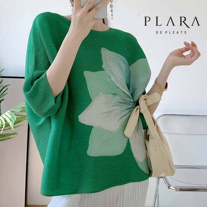 플라라 88까지빅플라워라운드플리츠블라우스PK2MBL006C 플라라 88까지빅플라워라운드플리츠블라우스PK2MBL006C